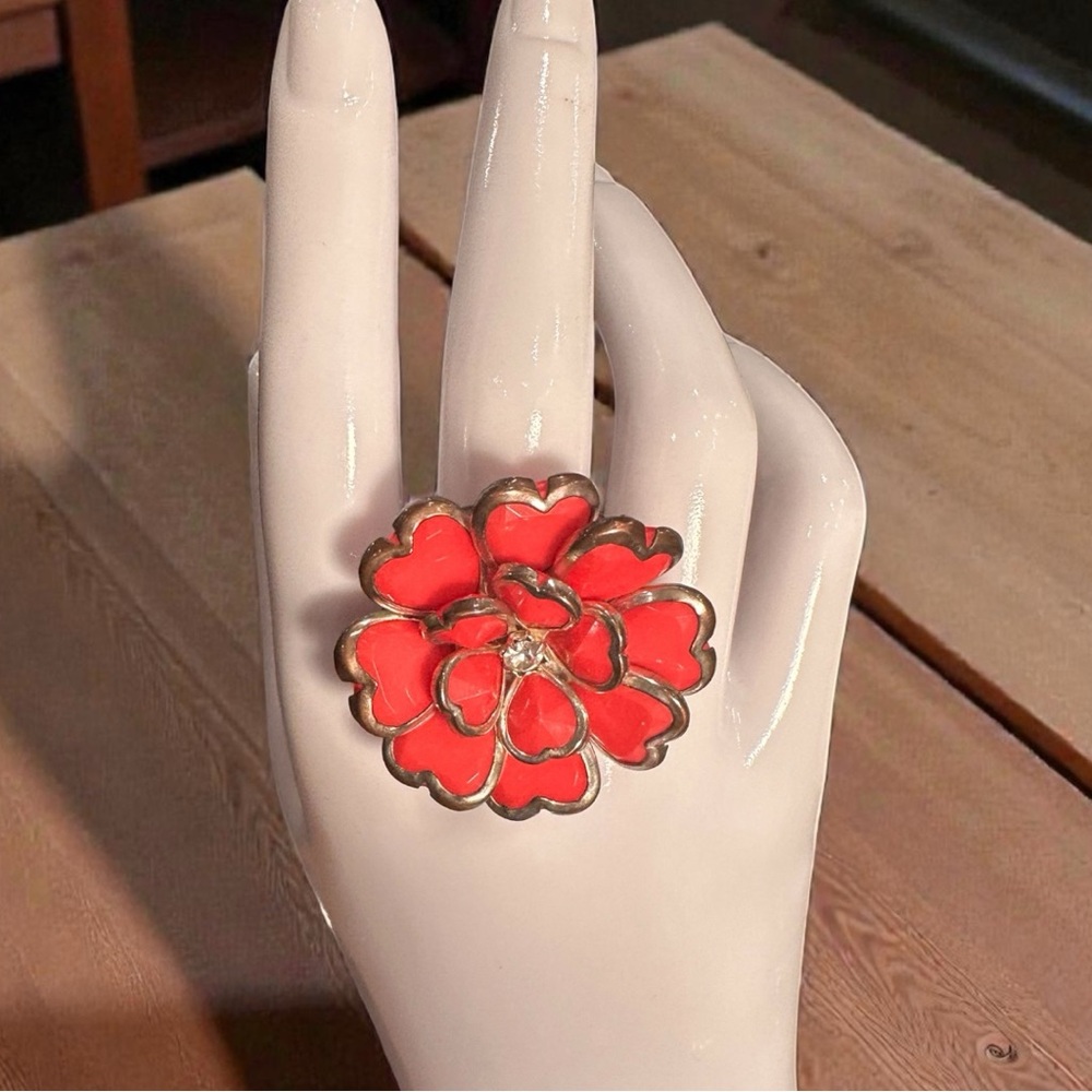 Vintage Hot Pink‎ Enameled Floral Ring